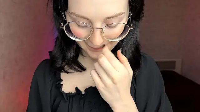 Snapshot of FakeLamb chatting on March 3, 9:10 pm FakeLamb online show from March 3, 9:10 pm