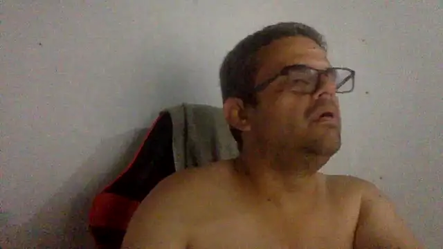 Snapshot of Katracho6969 chatting on June 22, 12:13 am Katracho6969 online show from June 22, 12:13 am