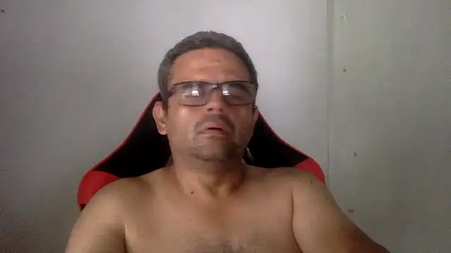 Snapshot of Katracho6969 chatting on June 26, 7:40 pm Katracho6969 online show from June 26, 7:40 pm