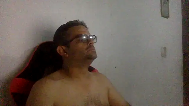 Snapshot of Katracho6969 chatting on July 20, 12:47 am Katracho6969 online show from July 20, 12:47 am