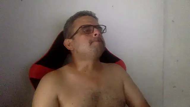Snapshot of Katracho6969 chatting on July 20, 6:10 pm Katracho6969 online show from July 20, 6:10 pm