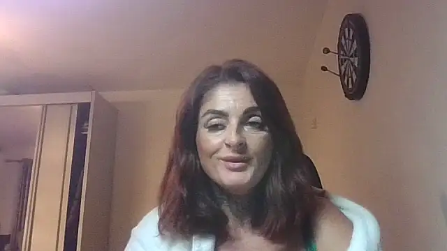 IrishmilfAnna online show from September 9, 7:46 pm