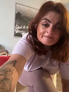 IrishmilfAnna online show from September 21, 4:52 pm