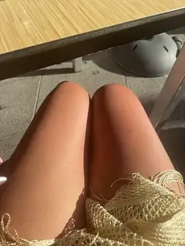 IrishmilfAnna online show from September 28, 3:39 pm