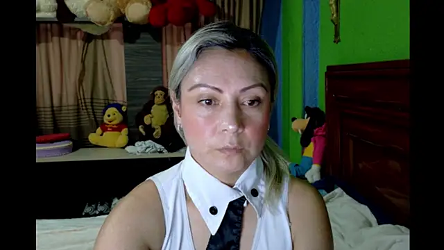  Charlize theron  online show from February 22, 11:09 am