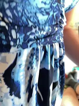 hotgirlkk1 online show from July 10, 8:33 pm
