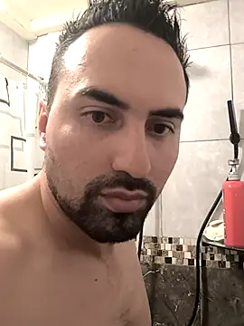 Snapshot of Jharicio-89 chatting on September 11, 2:22 am Jharicio-89 online show from September 11, 2:22 am