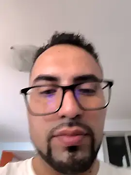 Snapshot of Jharicio-89 chatting on September 21, 7:37 pm Jharicio-89 online show from September 21, 7:37 pm