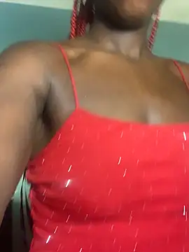 CinnaCakesss online show from July 12, 8:38 am