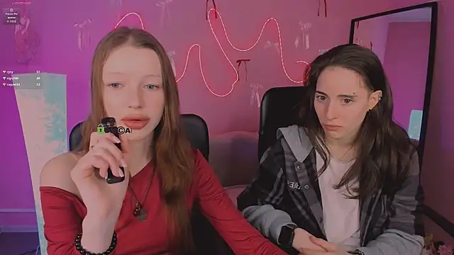 khloebeauty online show from March 16, 8:13 pm