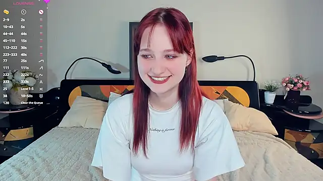 KatyKufel online show from May 29, 11:47 pm