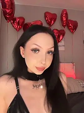 Lina Thornton  online show from June 17, 11:34 am
