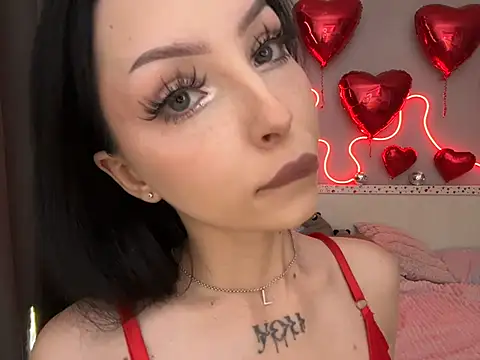 Lina Thornton  online show from July 27, 11:28 am