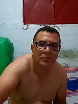 Snapshot of voyerista50 chatting on September 20, 5:52 am voyerista50 online show from September 20, 5:52 am