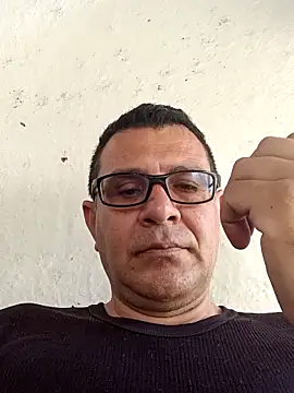 Snapshot of voyerista50 chatting on September 22, 6:10 pm voyerista50 online show from September 22, 6:10 pm