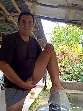 Snapshot of voyerista50 chatting on March 28, 7:13 pm voyerista50 online show from March 28, 7:13 pm