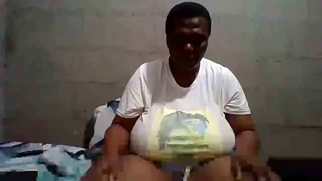 lolla01sweetness online show from May 21, 1:12 am