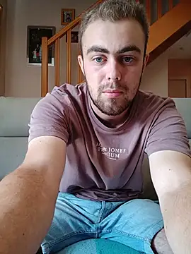 Aymeric35000 online show from July 17, 1:40 pm