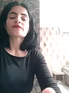 Gecenin Kralicesi online show from March 4, 6:52 am