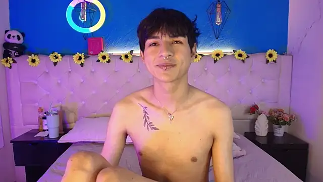 AleAurarashi online show from March 31, 3:30 am