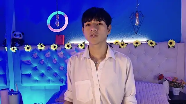 AleAurarashi online show from April 3, 9:51 am