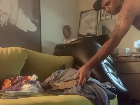 Hothotboyg online show from September 12, 3:06 am