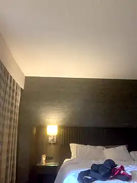 Hothotboyg online show from September 22, 7:05 pm