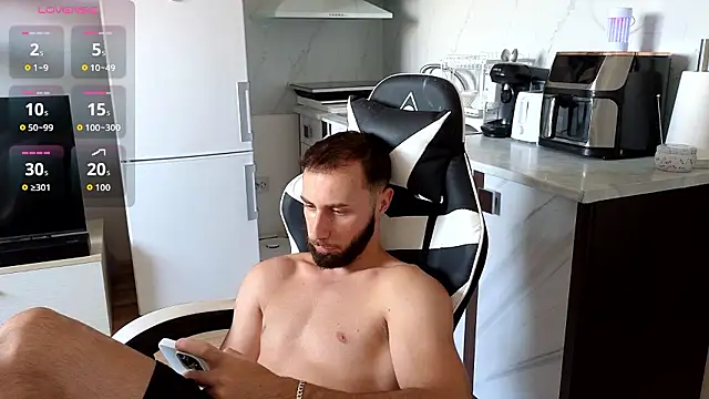 Snapshot of RyanStorm_ chatting on July 18, 10:19 am RyanStorm online show from July 18, 10:19 am