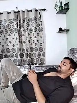 avi007p online show from December 14, 11:09 pm