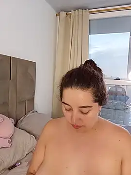 LoanaSantos online show from May 23, 10:47 pm