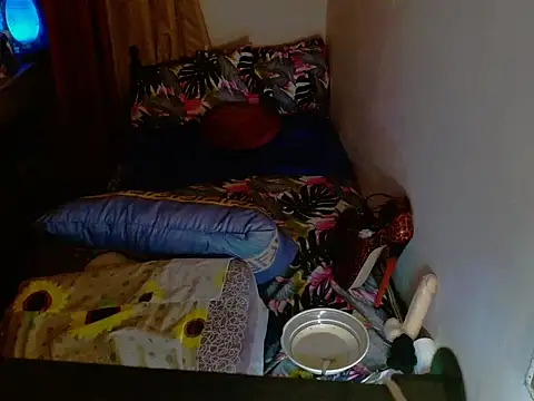 Tsyummydickx online show from May 24, 12:04 am