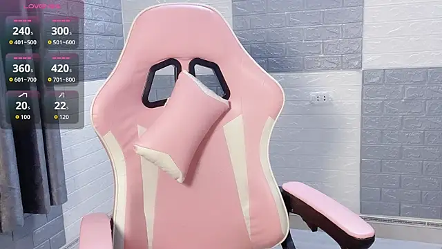 Orianna69 online show from September 19, 10:49 am