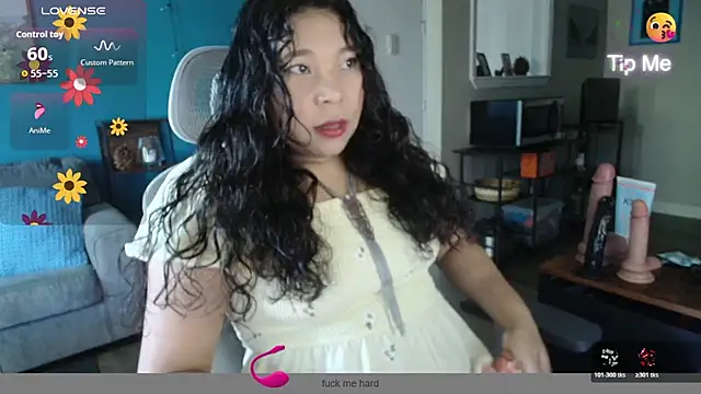 Snapshot of SHEILYN_ chatting on July 19, 12:58 am SHEILYN online show from July 19, 12:58 am