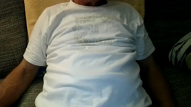 velikifant7 online show from March 12, 5:08 pm