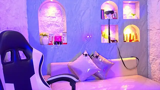 Snapshot of Sophia_tf chatting on March 3, 8:26 pm Sophia tf online show from March 3, 8:26 pm