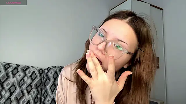 VerniceEngelking online show from February 23, 6:00 am