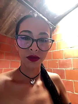 Emma  cumlovee online show from October 8, 4:37 pm