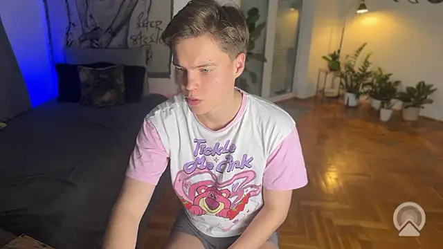 RusBradPitt online show from February 10, 3:27 pm