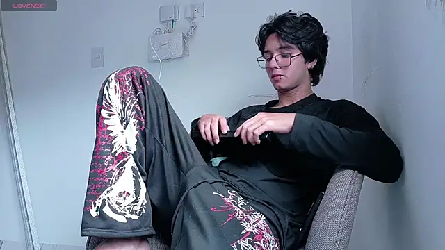 Markuss   online show from April 23, 12:15 pm