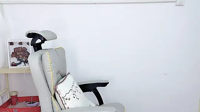 Dec-7758 online show from April 16, 6:47 am