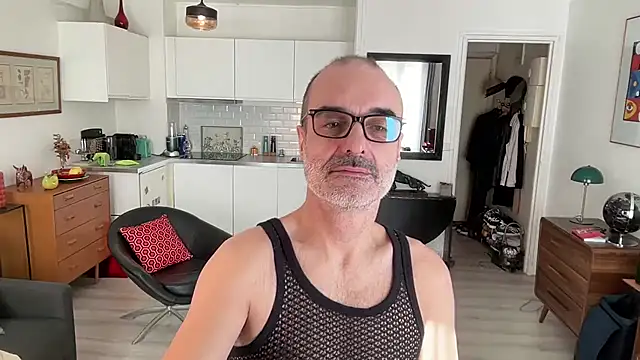 Milkywaymen online show from March 12, 11:49 am