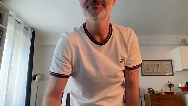 Milkywaymen online show from May 16, 11:20 am