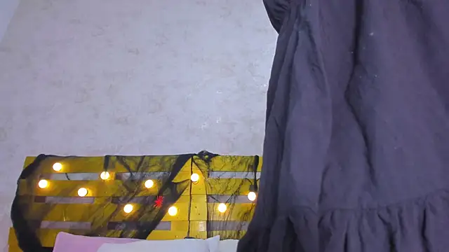 thalia888  online show from October 30, 7:14 pm