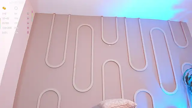Snapshot of _miss_mia chatting on June 30, 11:55 am miss mia online show from June 30, 11:55 am