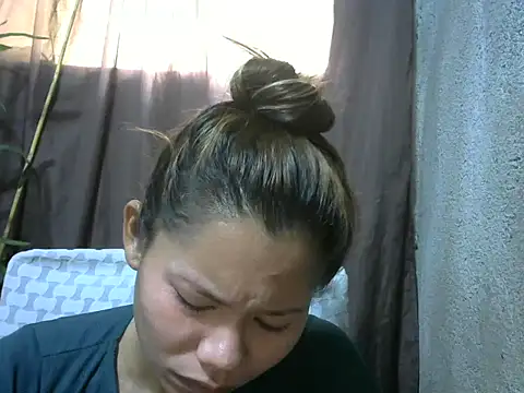 Sweeetgurll online show from March 24, 3:22 am