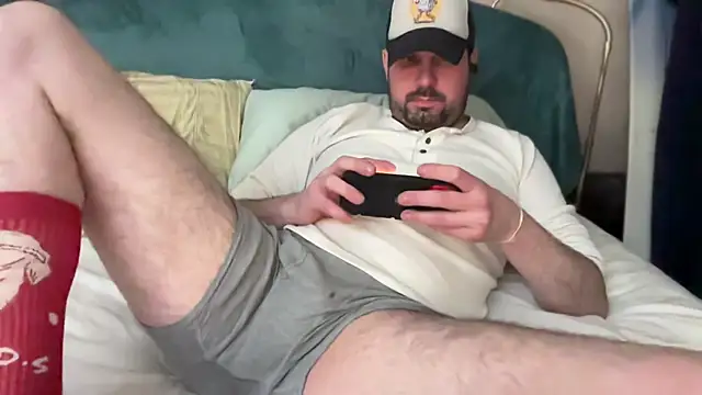 Snapshot of SirBWCock chatting on April 1, 9:10 am SirBWCock online show from April 1, 9:10 am