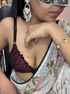 Riya-6969 online show from April 18, 2:54 pm