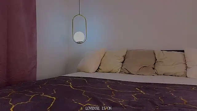 BritniBers online show from December 16, 12:15 am