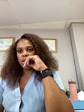 031bubbles online show from February 10, 7:12 am