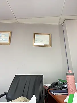 031bubbles online show from March 19, 6:28 am